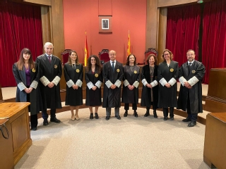 Las magistradas con la Sala de Gobierno del TSJ de Cataluña